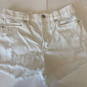 BLANK NYC white jean shorts, size 28 waist